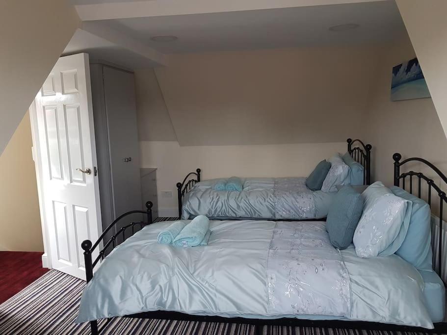 No6 High Street Apartman Edwinstowe Kültér fotó